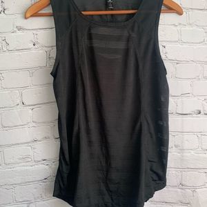 90 degrees tank top medium